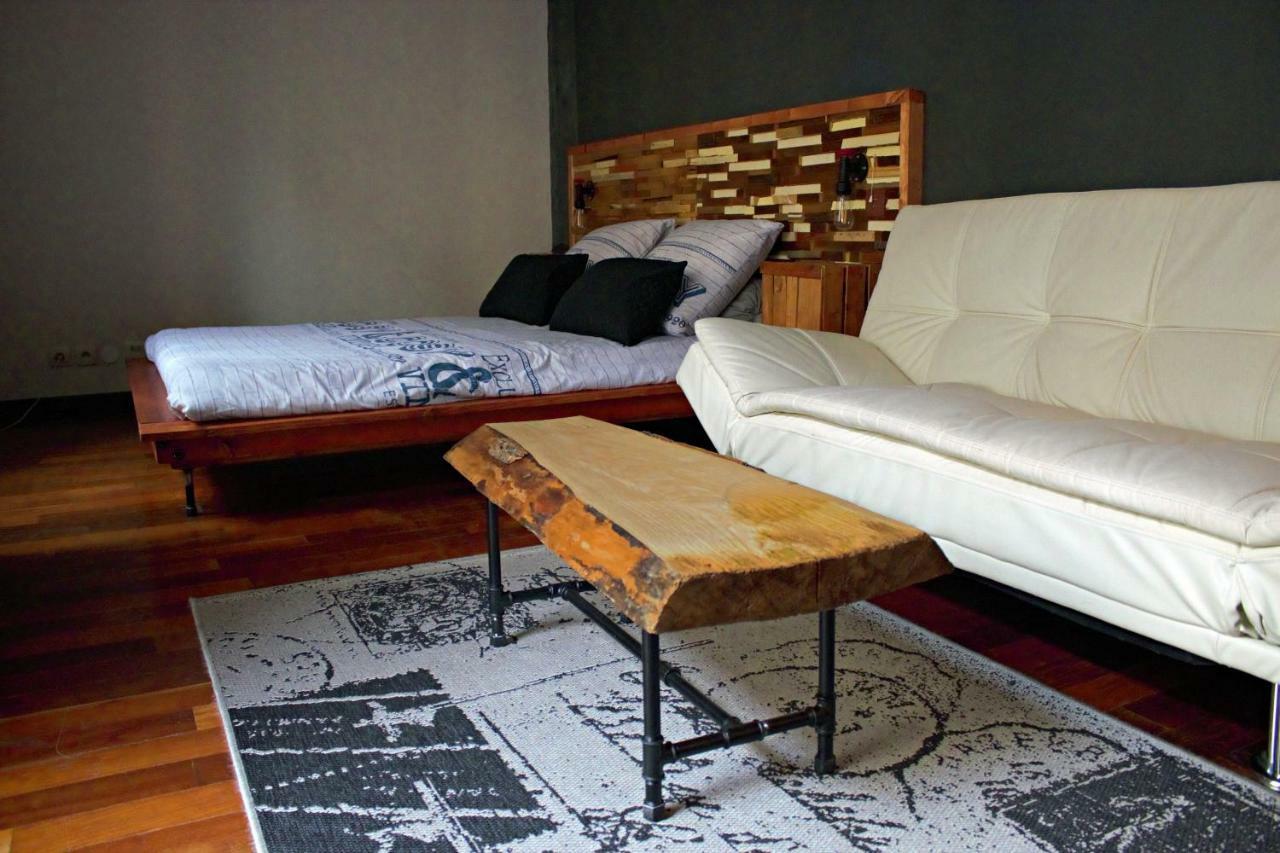 Apartment Charmant Studio A *